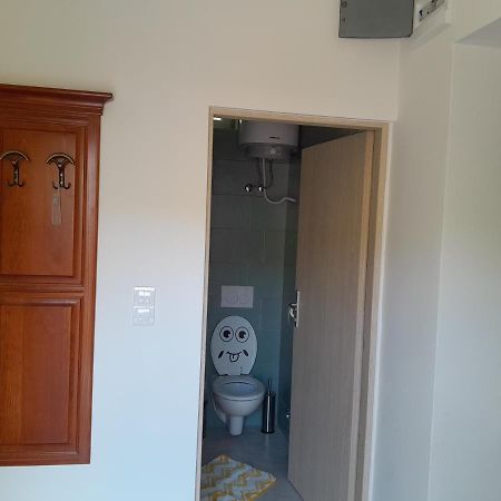 Apartmani Studio Apartmani Senjska Maslina Senj (Lika-Senj) Exterior foto